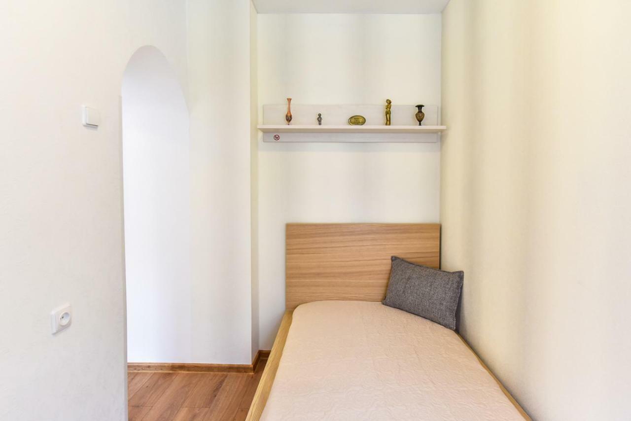 Baltieji Senamiescio Apartamentai Prie Aqua Parko Druskininkai Esterno foto