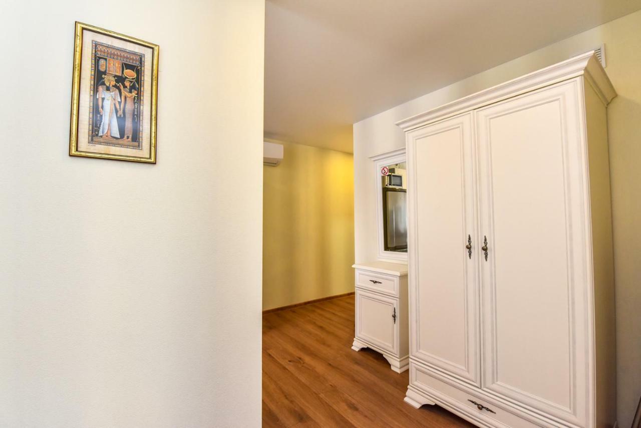 Baltieji Senamiescio Apartamentai Prie Aqua Parko Druskininkai Esterno foto